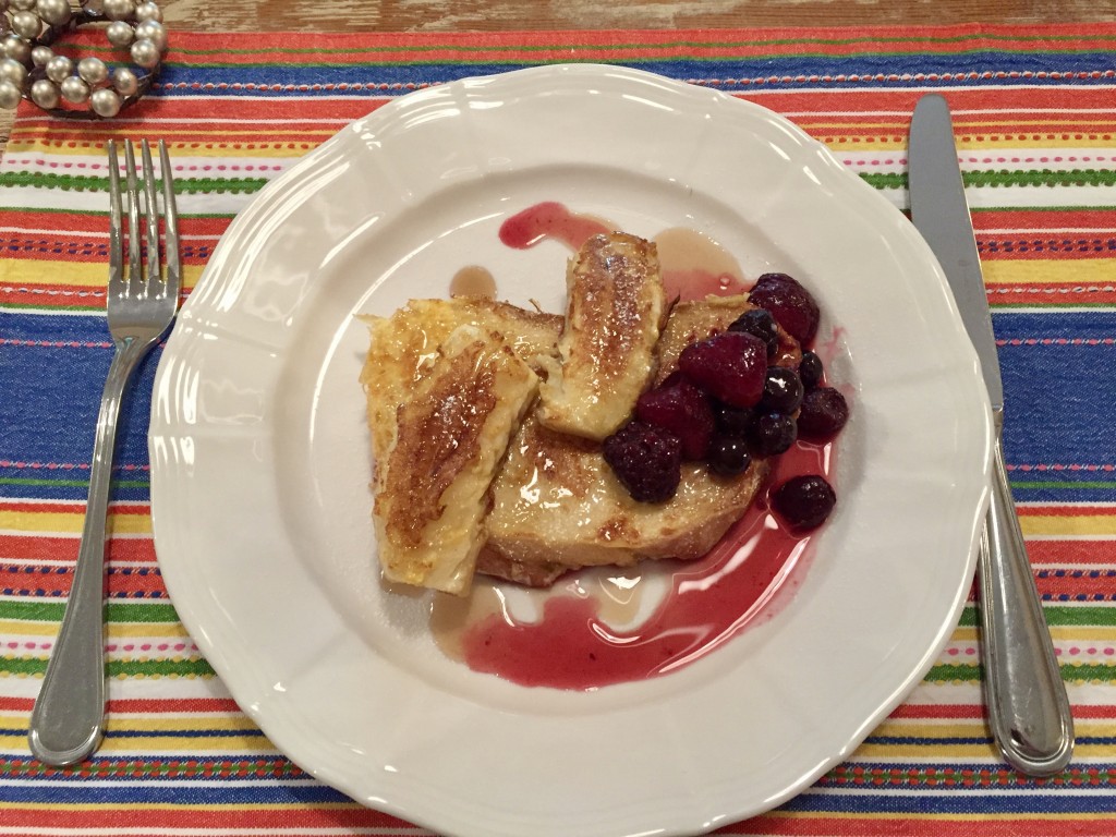 Berries with French toast  Photograph:  GRACIE